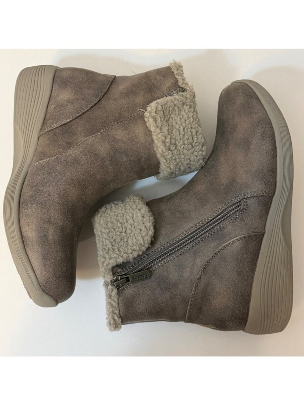Skechers Arya Fold Over Faur Fur Booties Taupe sz 6.5 - Picture 7 of 9